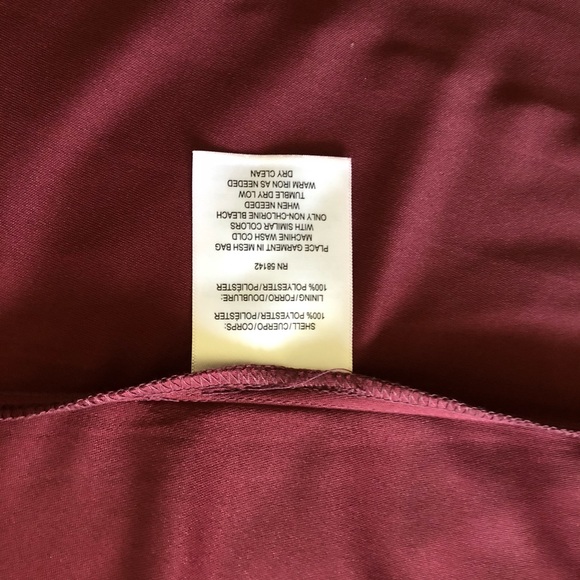 London Time Dress - Picture 6 of 9